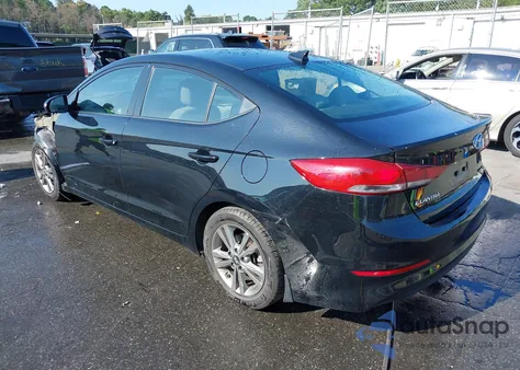 2018 Hyundai Elantra Value Edition z USA, uszkodzony, nr VIN 5NPD84LFXJH382687